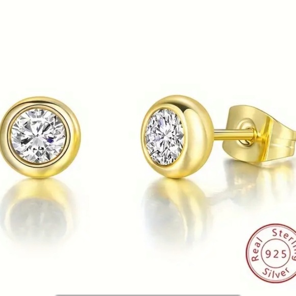 S925 Real Sterling Gold Circular Stud Earrings - Picture 1 of 4